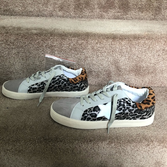 Madden Girl Shoes - Madden Girl Leopard Sneakers Women’s Sz 10 NWT